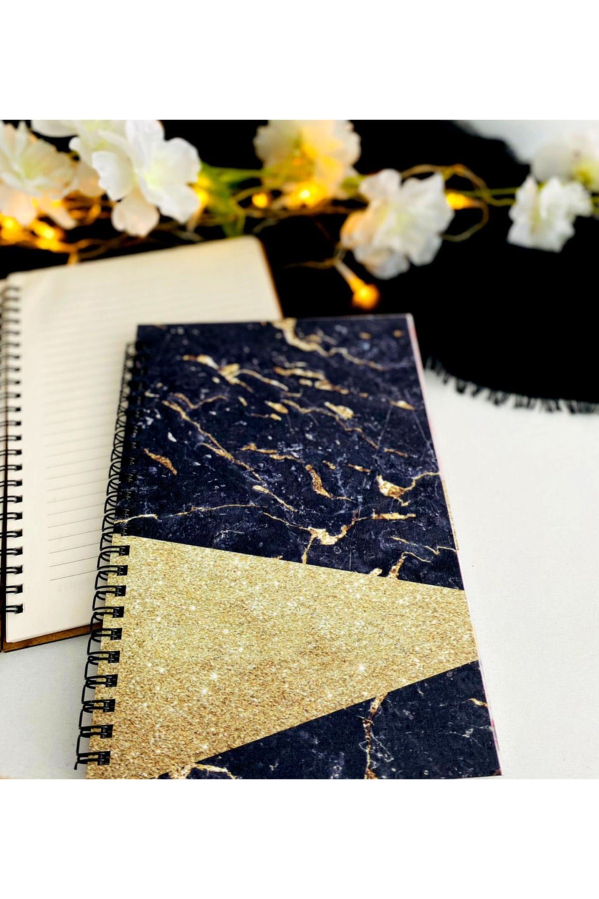 Siyah Gold Baskılı Ahşap Defter
