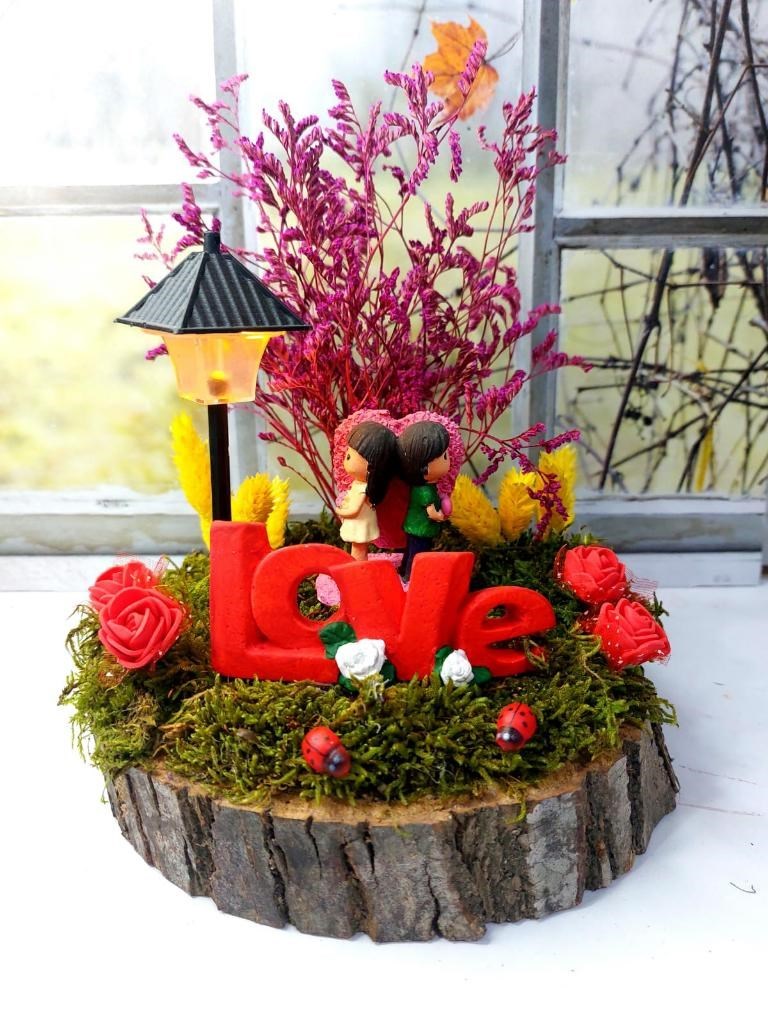 Kütük Teraryum Sevgiliye Hediye Yosunlu Kuru Çiçekli Işıklı Tasarım