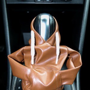 Tüm Araçlara Uyumlu Vites Kıyafeti Suni Deri Taba