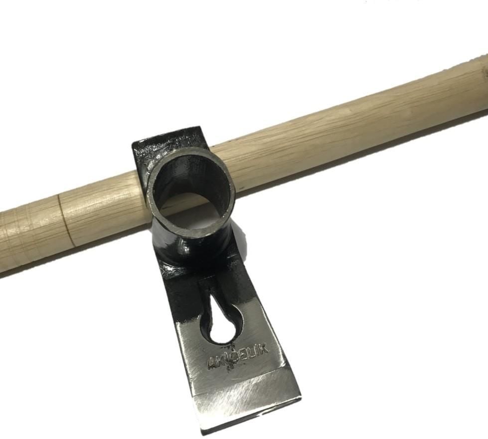 Aki Saplı Çelik Mıknatıslı Keser