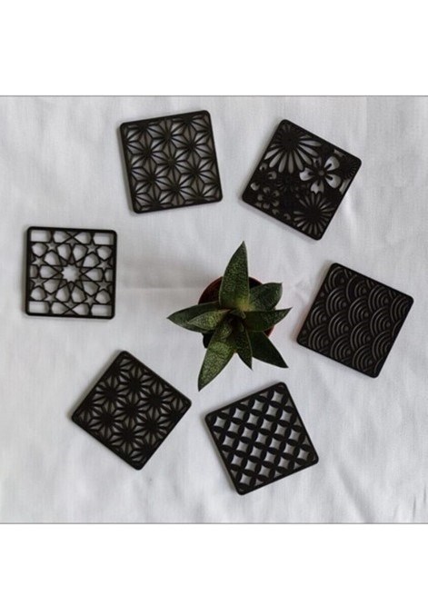 Desenli Ahşap Bardak Altlığı 6 Adet 7 x 7 Siyah Renk