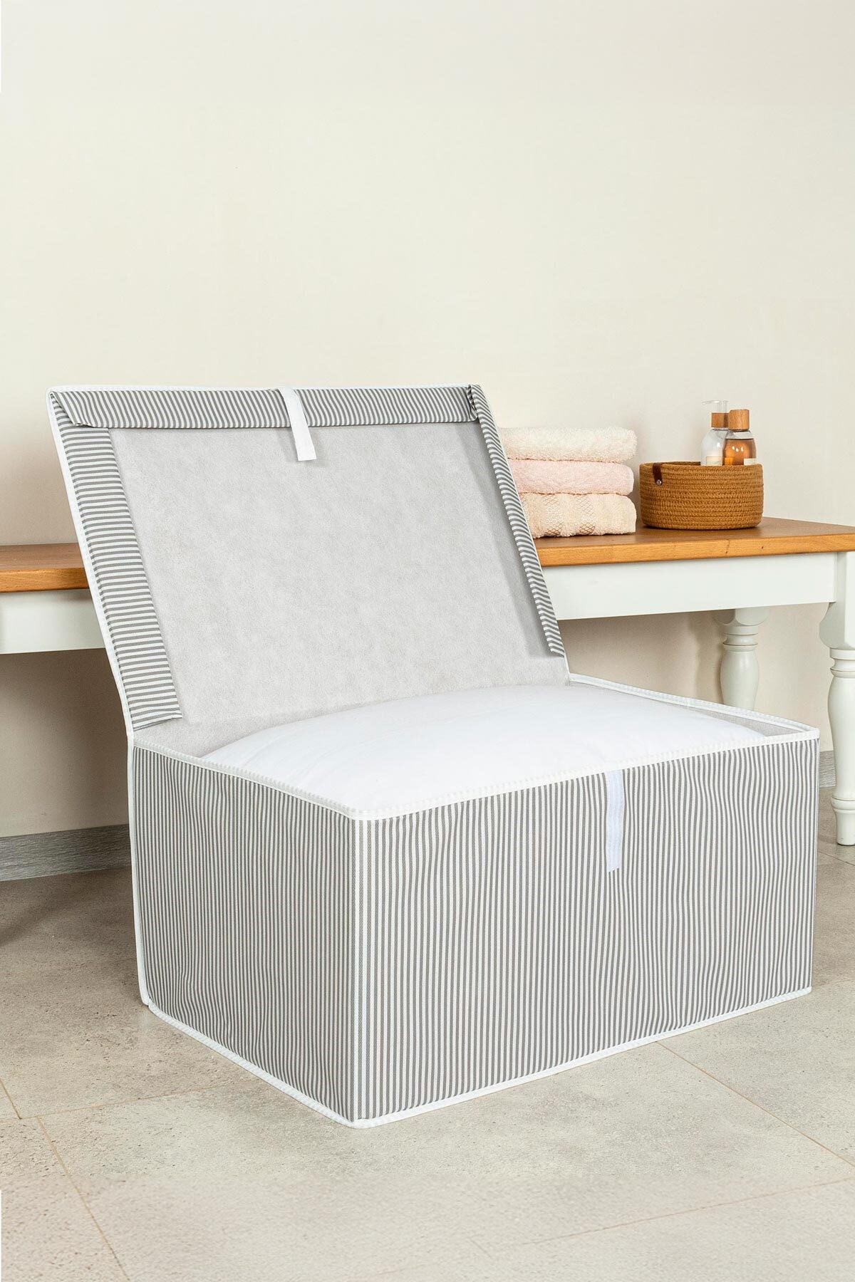 1 Adet Kapaklı Kutu Hurç Mega Boy 60*40*30* 259useri