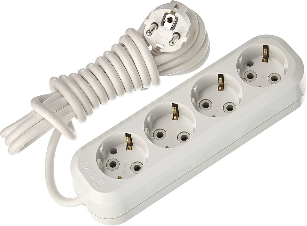 Eko 4Lü Topraklı Grup Priz Kordonlu.3Mt