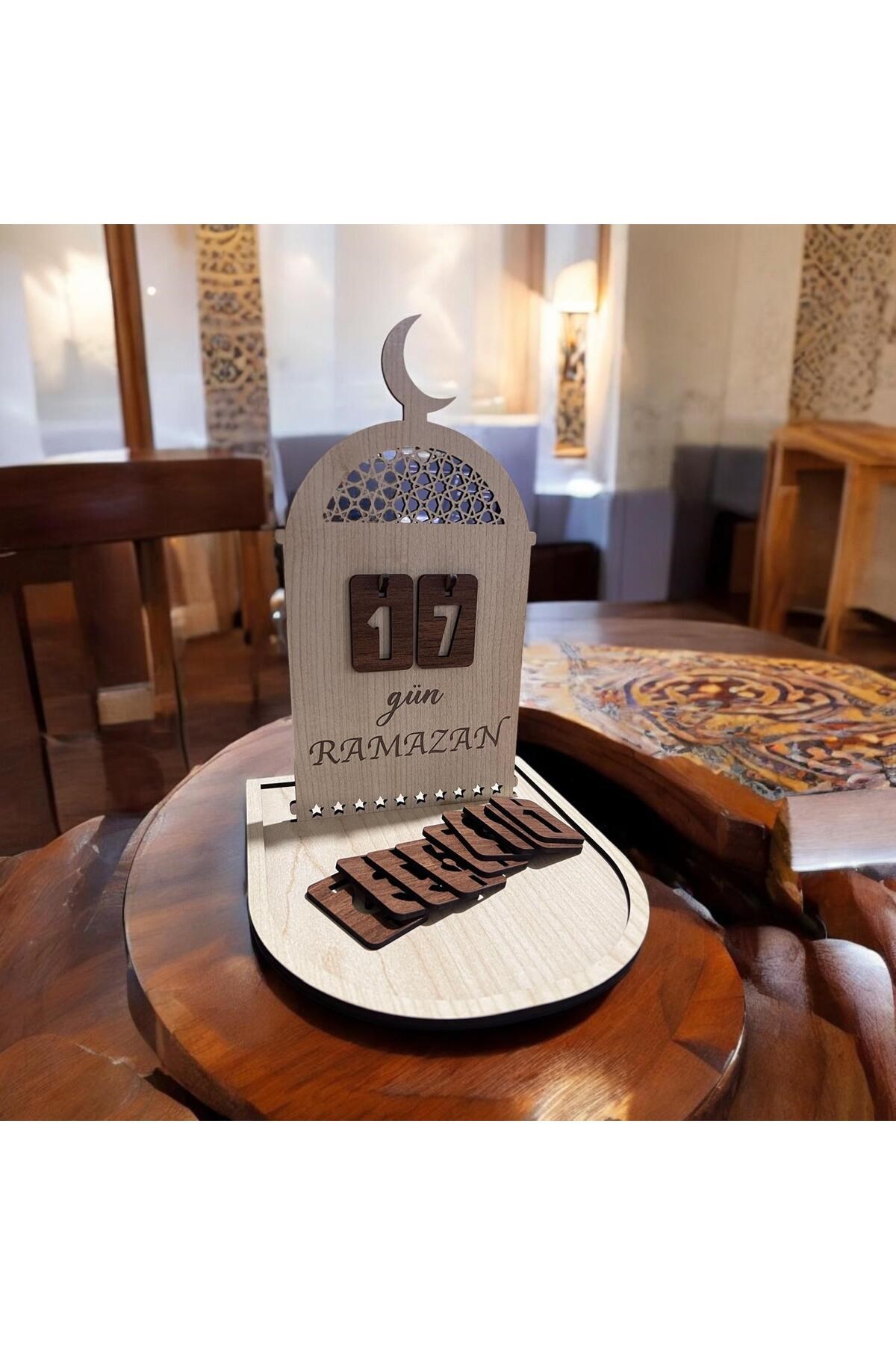 "ramazan Ayına Özel Ahşap Takvim - Gün Sayacı | Kendin Yerleştir Rakamlar Ile Manevi Takip"