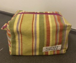 RENKLİ, FUŞYA FERMUARLI, MAKYAJ ÇANTASI, 100% COTTON, İÇ KISIM SU GEÇİRMEZ İMPERTEKS KUMAŞ