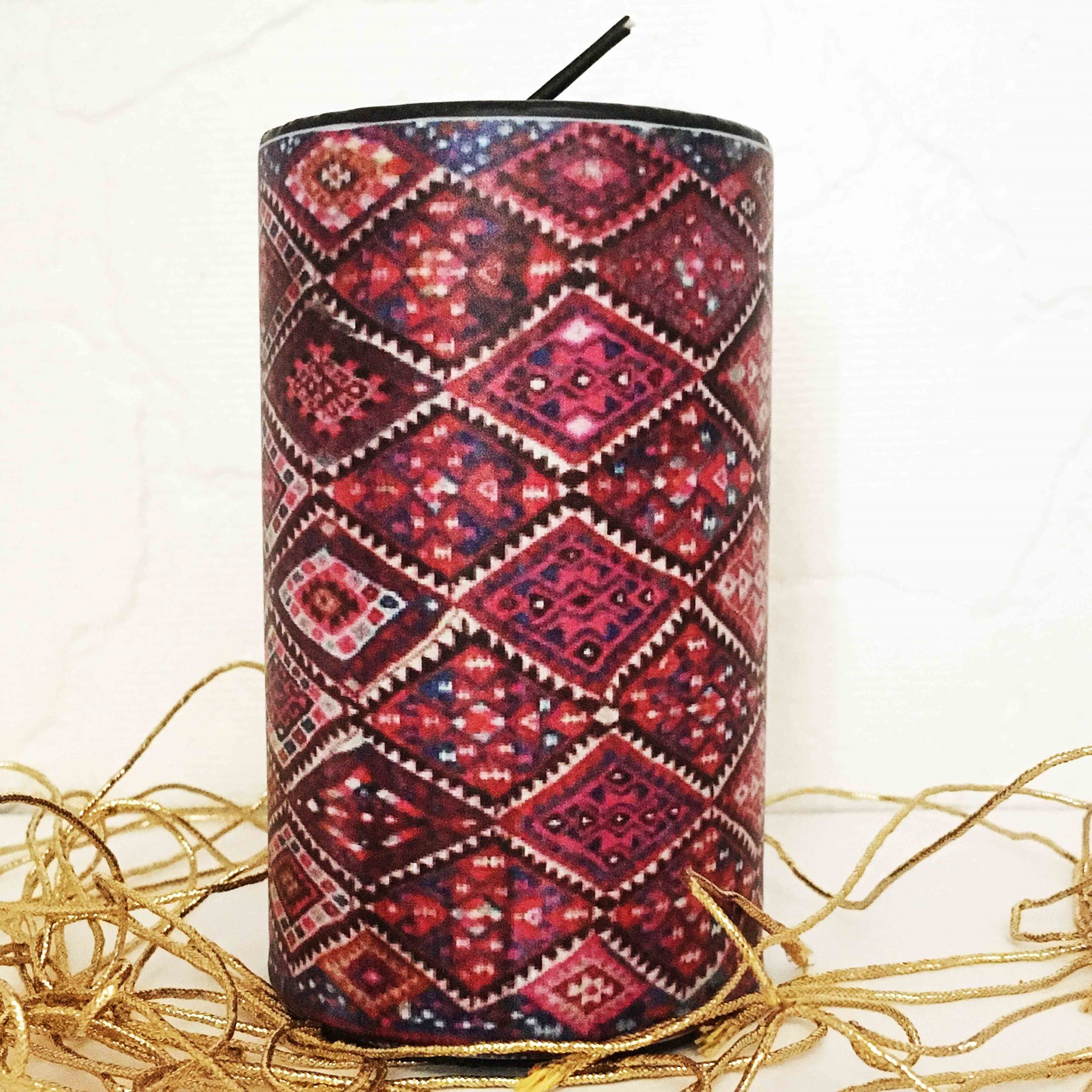 Anadolu Kültürüne Özel Kilim Desenli Dekoratif 7x12 Cm Baskılı Mum 2