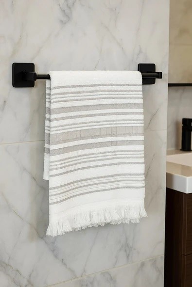 YAPIŞKANLI GÜLENYÜZ HAVLULUK