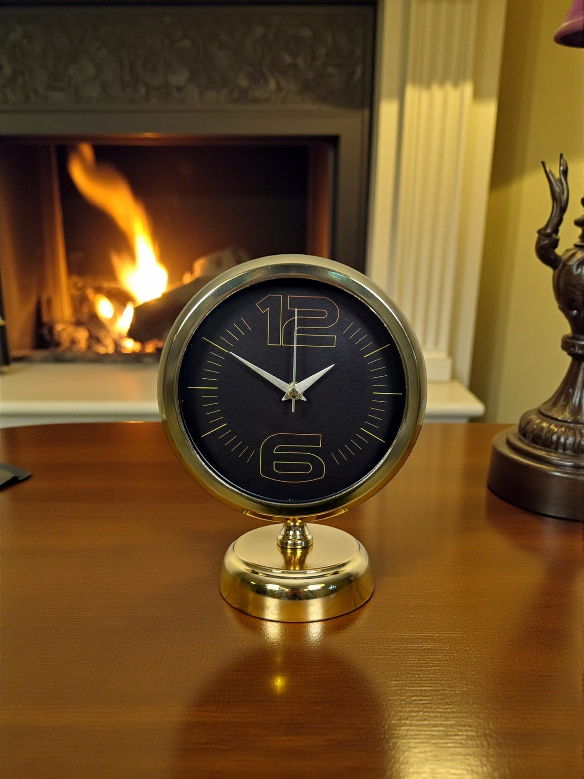 Elite Black Gold 25 x 20 Cm Metal Masa Saati — Platin duvar saatleri san.tic.ltd.şti. — görsel 2