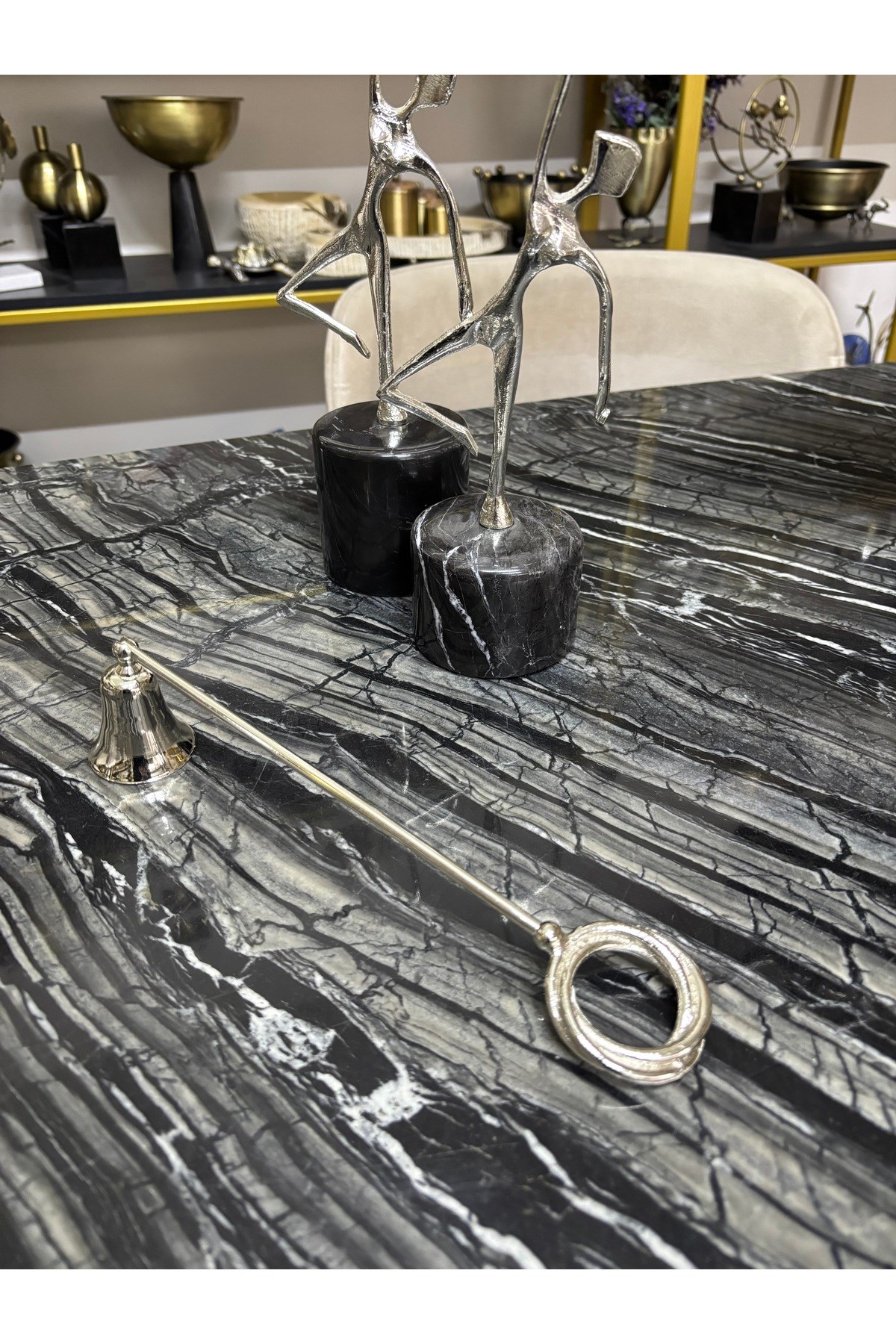 HALKA UÇLU ÇUBUKLU MUM SÖNDÜRÜCÜ-GÜMÜŞ