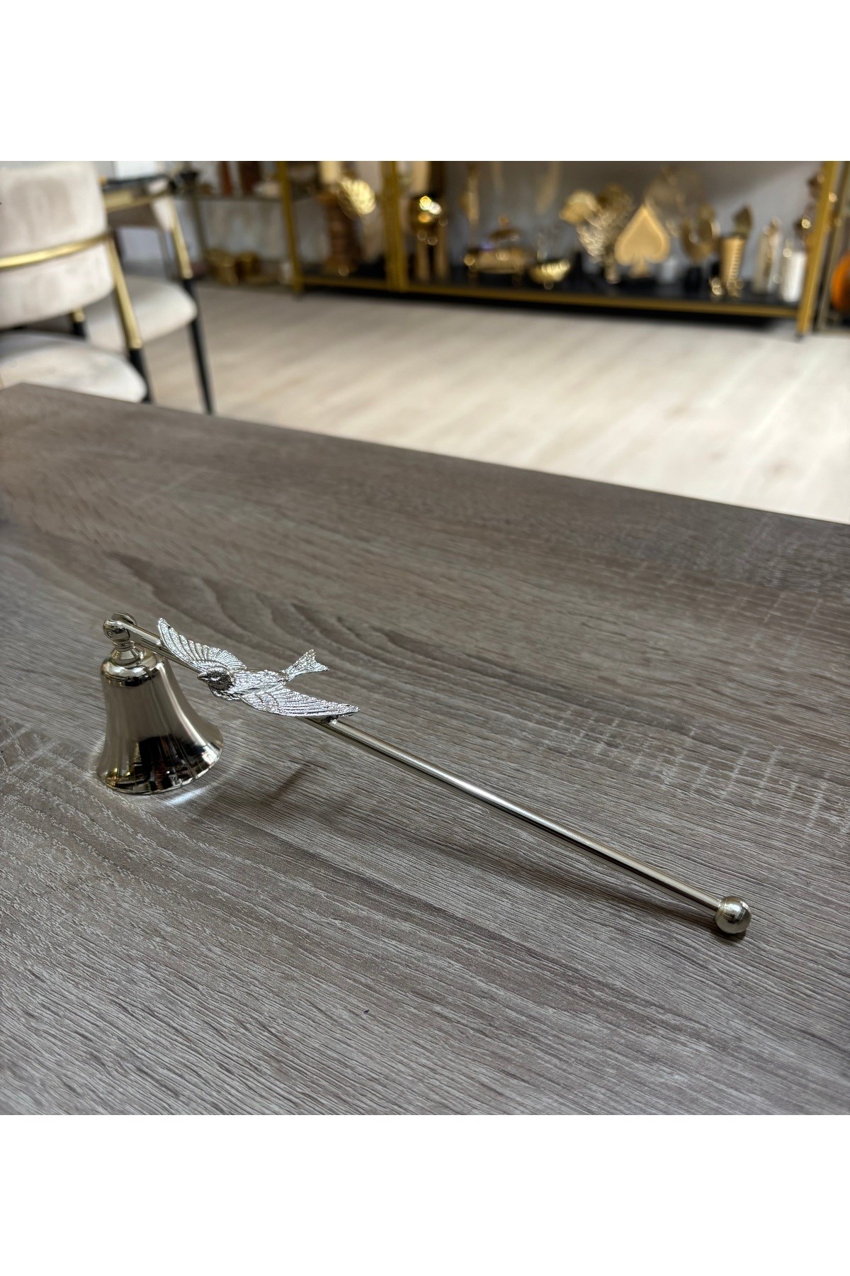 KIRLANGIÇLI METAL MUM SÖNDÜRÜCÜ-GÜMÜŞ