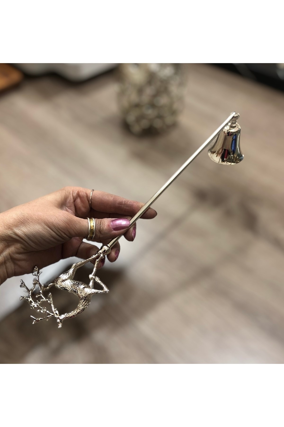 Çiçek Boynuzlu Geyikli Mum Söndürücü-gümüş