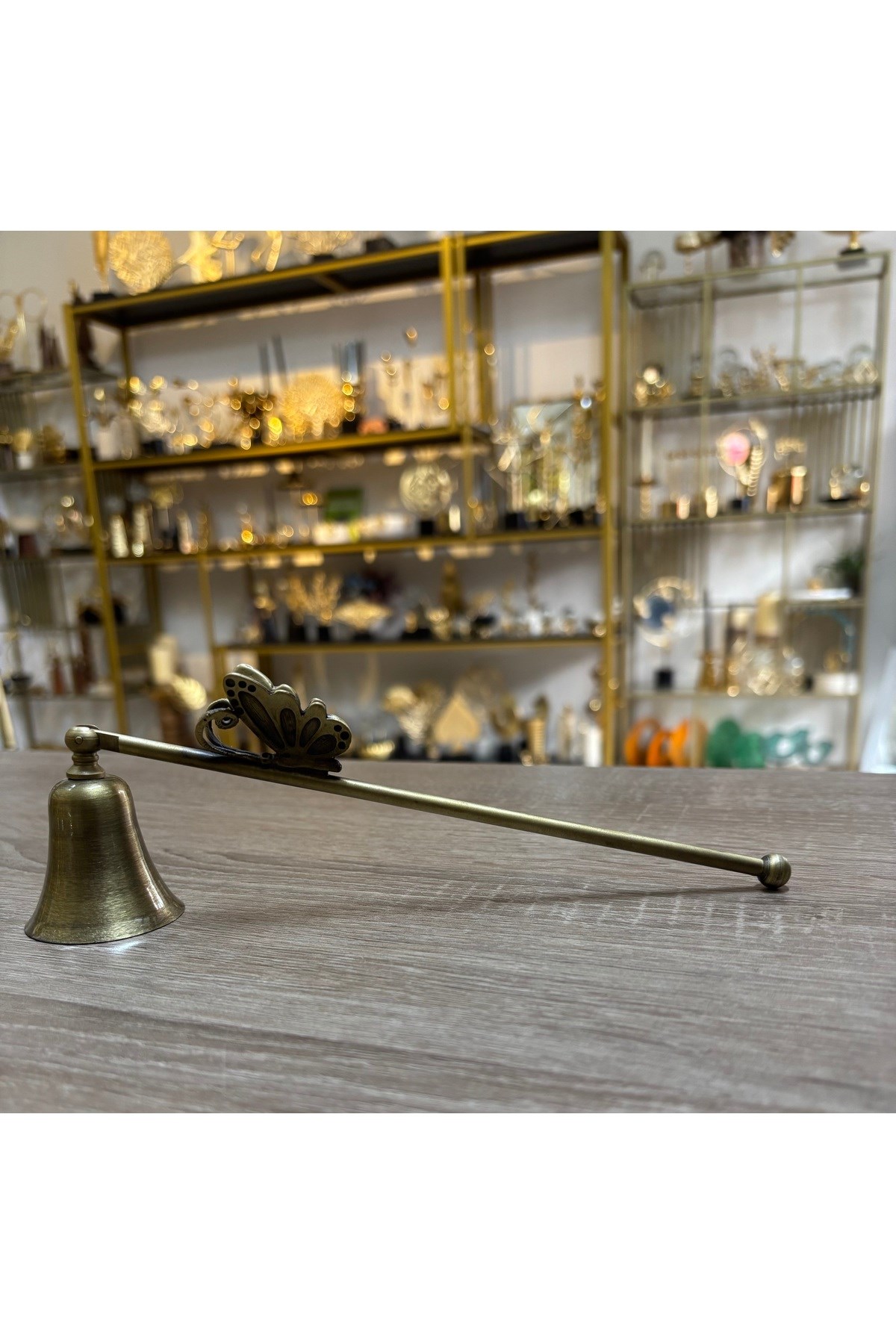 KONMUŞ KELEBEK MUM SÖNDÜRÜCÜ-ANTİK BRONZ