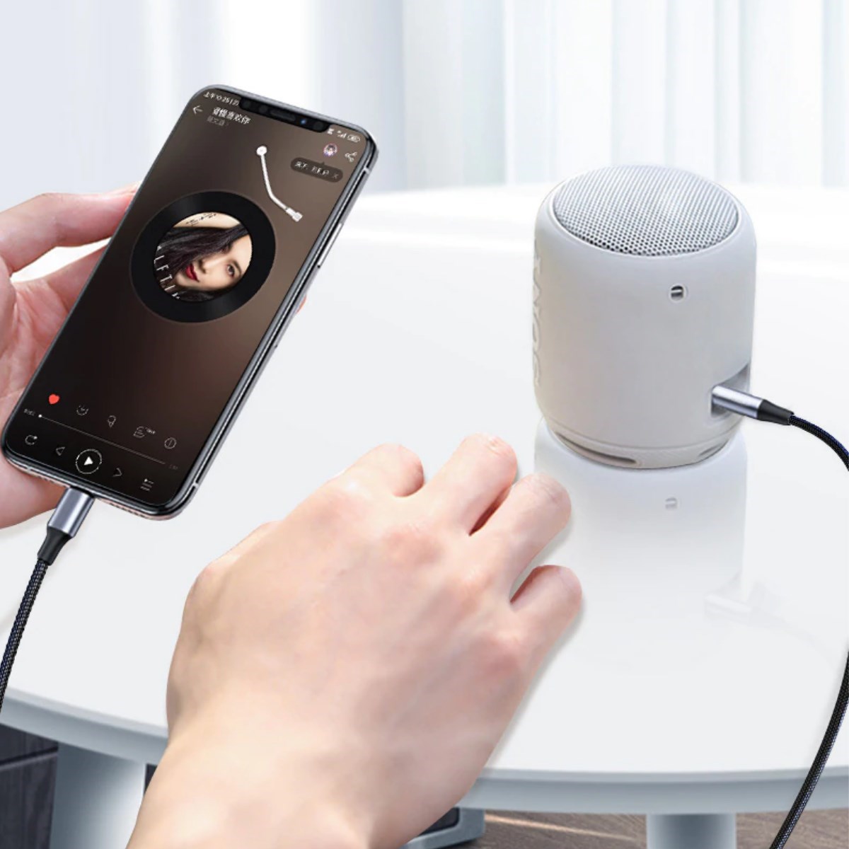 iPhone Lightning Aux Araç Dönüştürücü Ses Kablosu 35 mm Jack Girişli — Veyo — görsel 4