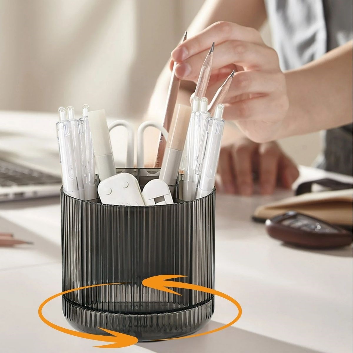 360° Dönebilen Plastik Organizer – Çok Amaçlı Mutfak, Banyo ve Makyaj Malzemesi Düzenleyici, Döner Masaüstü Stand — Veyo — görsel 3