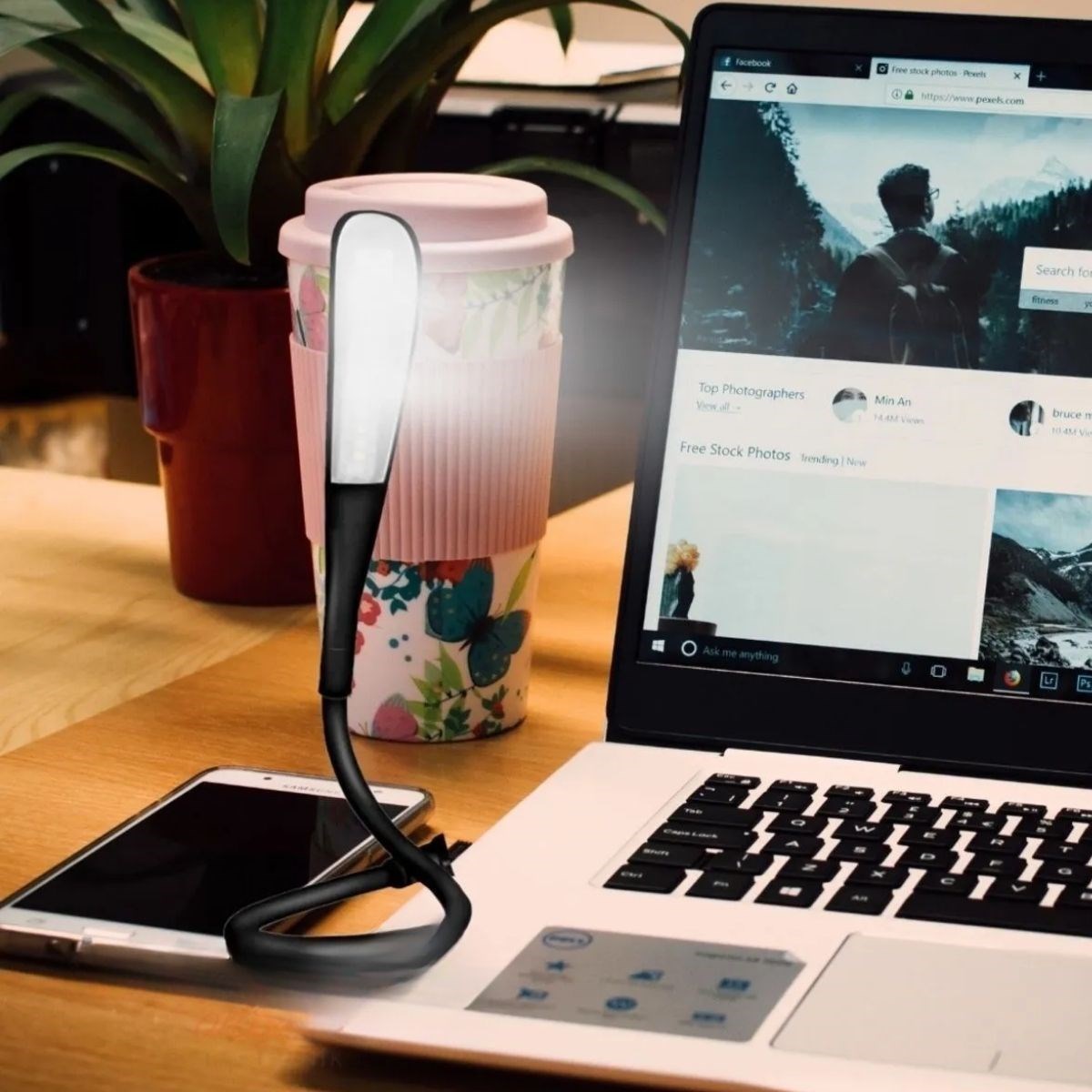 USB Girişli 14 Ledli 3 Kademeli Dokunmatik Masa/Kitap Okuma Lambası Ledi Siyah — Veyo — görsel 2