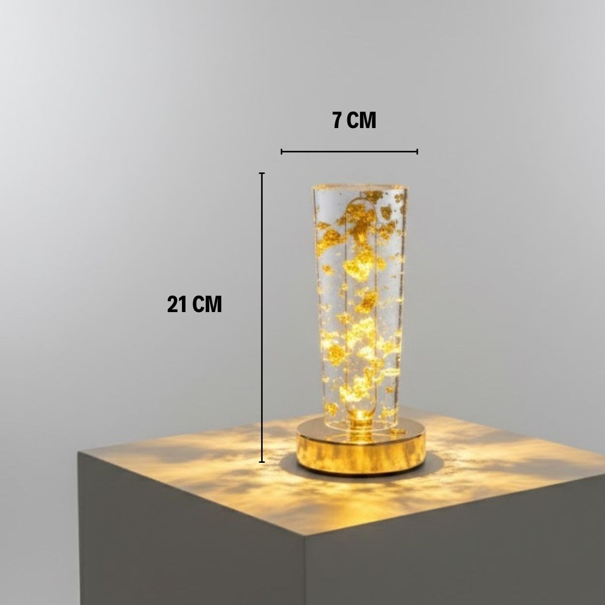 Silindirik Kristal Altın Toz Model LED Masa Lambası – Gold Tabanlı, Dokunmatik, 3 Renk Işık Modlu, Şarjlı Modern Dekoratif Gece Lambası — Veyo — görsel 5
