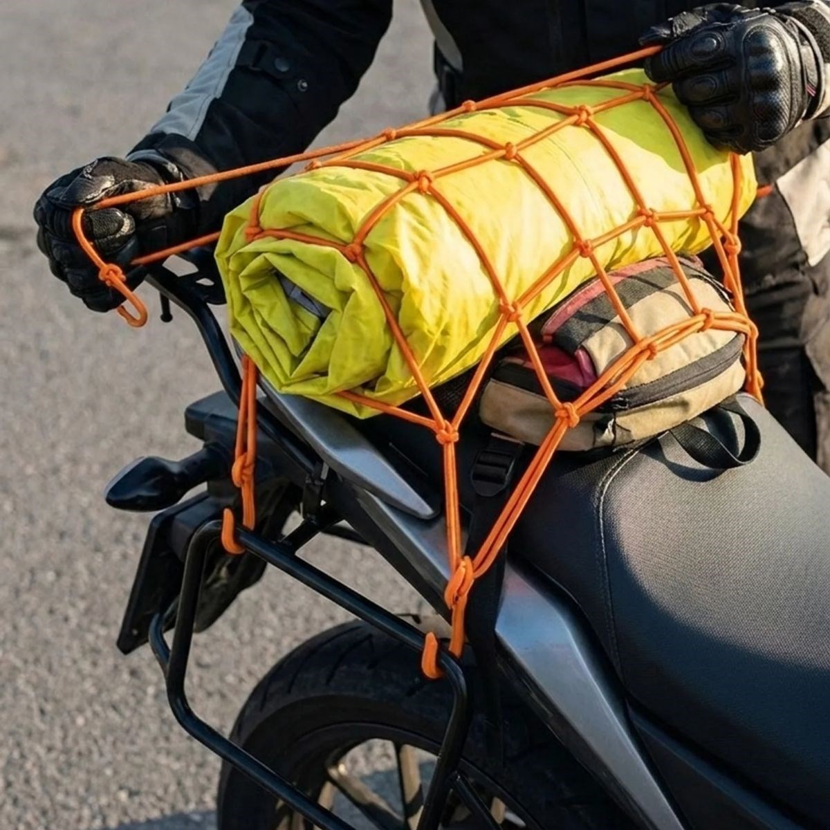Kask Esnek Motosiklet Kask ve Bagaj Filesi – Kask Sabitleyici Plastik Kancalı Taşıma Ağı 35x35 cm — Veyo — görsel 4
