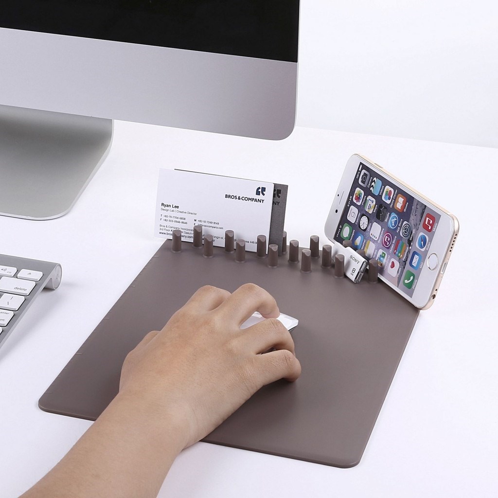 Standlı Mouse Pad Cep Telefonu Tutucu 273x206x23 mm Kartvizitlik Kablo Toparlayıcı Masa Düzenleyici