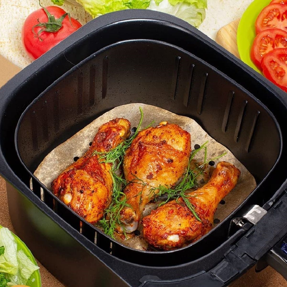 50 Adet Air Fryer Pişirme Kağıdı Tek Kullanımlık Hava Fritöz Yapışmaz Yağlı Kağıt Delikli Model — Veyo — görsel 8