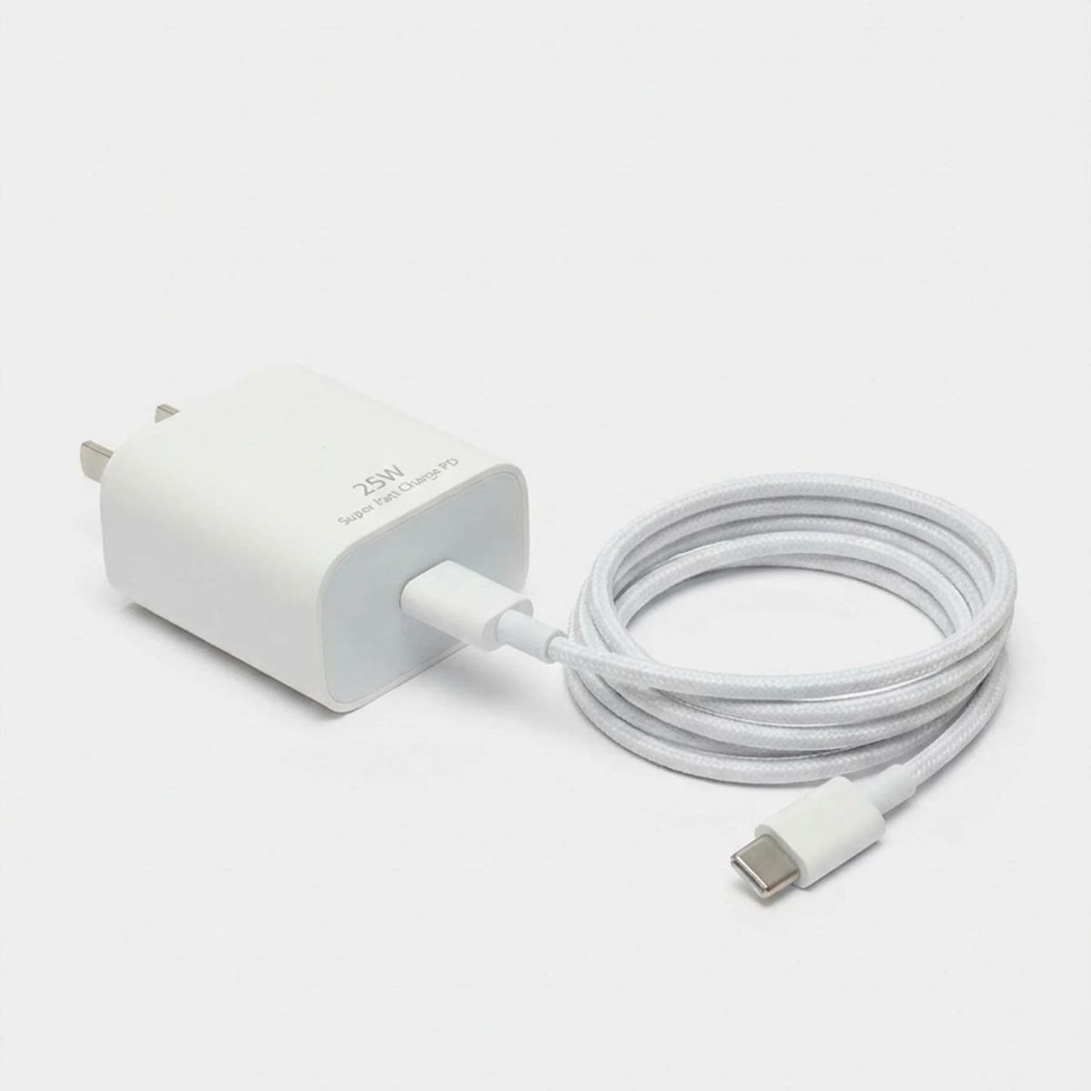 25W Hızlı Şarj Adaptörü USB-C to Type-C Kablolu – PD Destekli, Süper Hızlı Şarj Cihazı — Veyo
