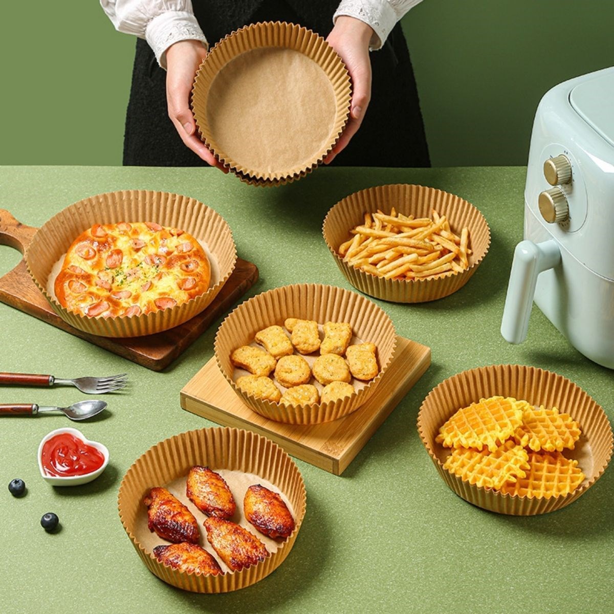 100 Adet Air Fryer Pişirme Kağıdı Tek Kullanımlık Yağlı Kağıdı Yuvarlak Tabak Model — Veyo — görsel 2
