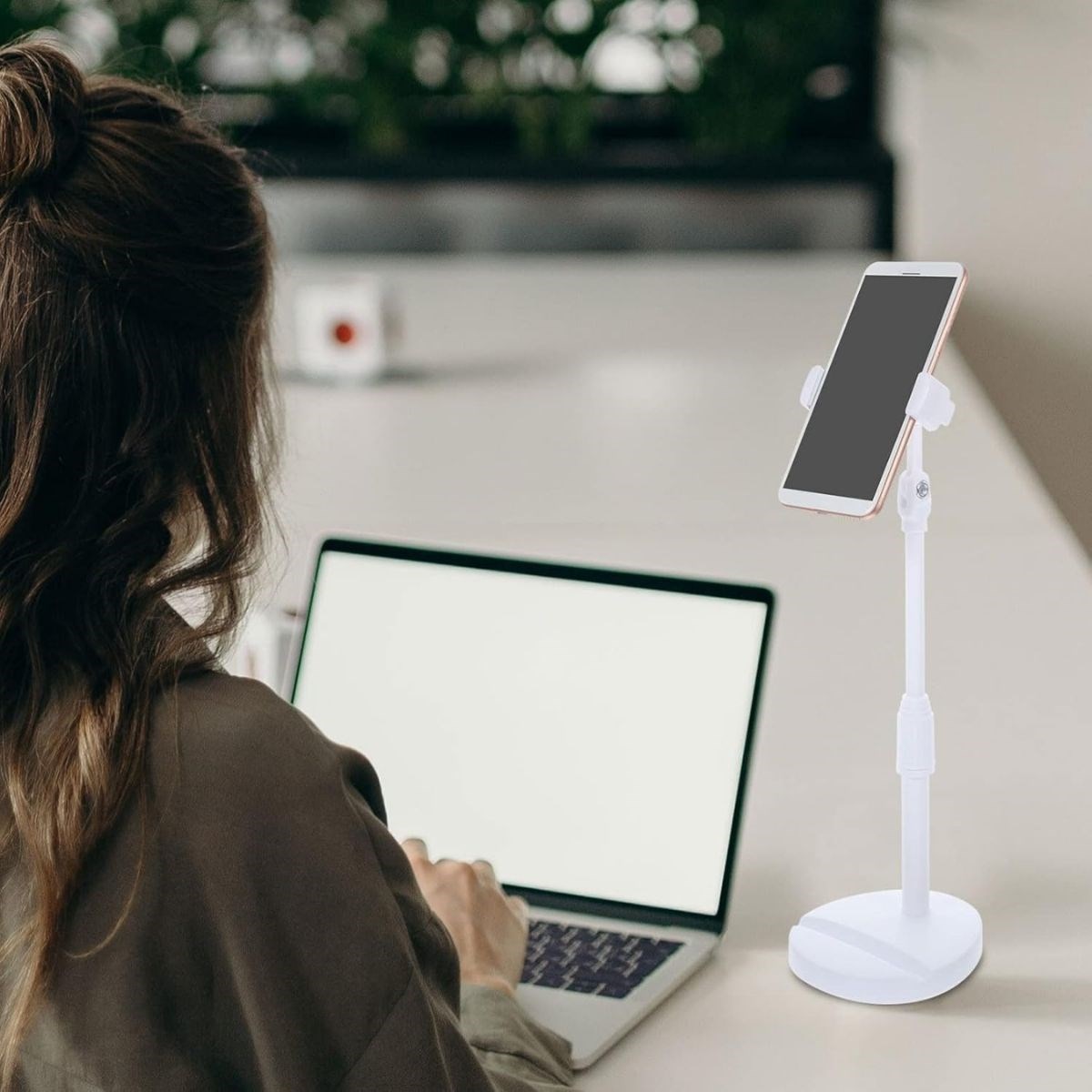 Masa Üstü Tablet ve Telefon Tutucu Plastik Aparat Beyaz Telefon Standı — Veyo — görsel 4