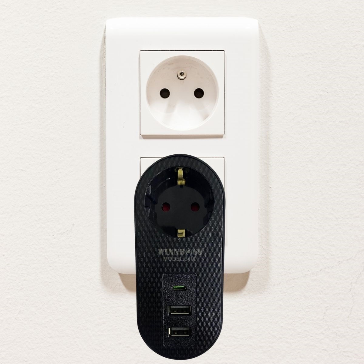 2 USB,1 TYPE-C Girişli 1'li Çocuk Korumalı,Isıya Karşı Dayanıklı 2500Watt Termal Akım Korumalı Priz — Veyo — görsel 5