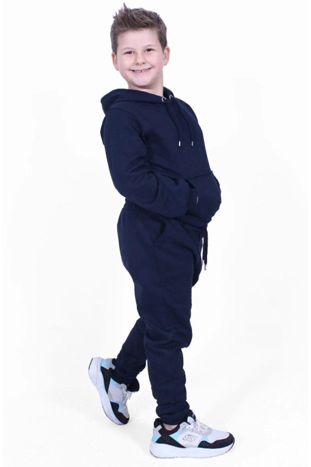 Siyah Kampüşonlu Çocuk Alt Üst Pijama Takımı-9-10 Yaş